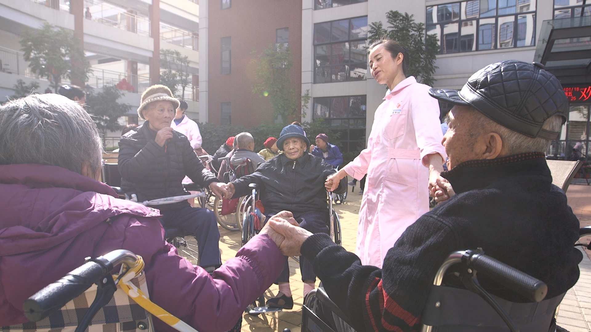 福彩演播室《天使在身边》